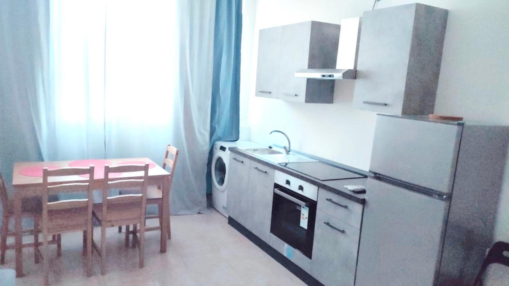 Apartamento For 6 Peaple Close To The Red Metro *